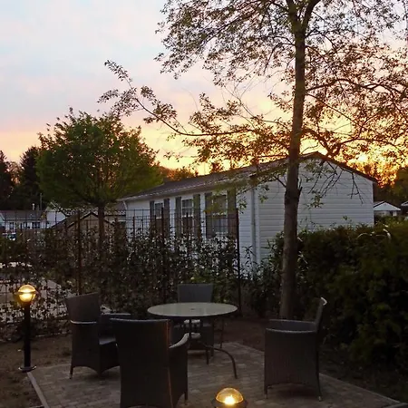 Tiny House Appelvinkje, Met Bedstee In Bosrijke Omgeving